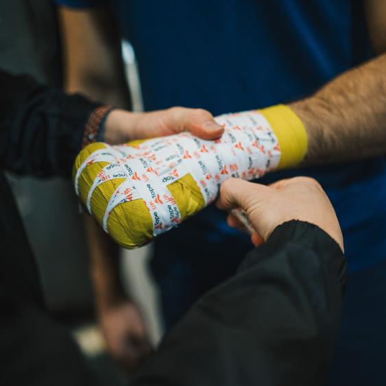 2.5cm x 13m White Zinc Oxide Box Of 12 Rolls